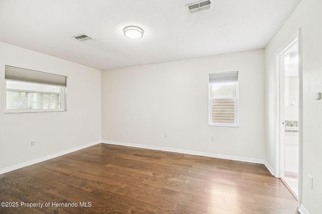 7021 Oregon Chickadee Road, Weeki Wachee, FL 34613