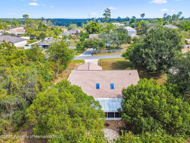 7021 Oregon Chickadee Road, Weeki Wachee, FL 34613