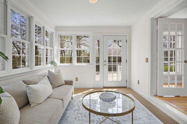 811 Hiawatha Drive, Madison, WI 53711