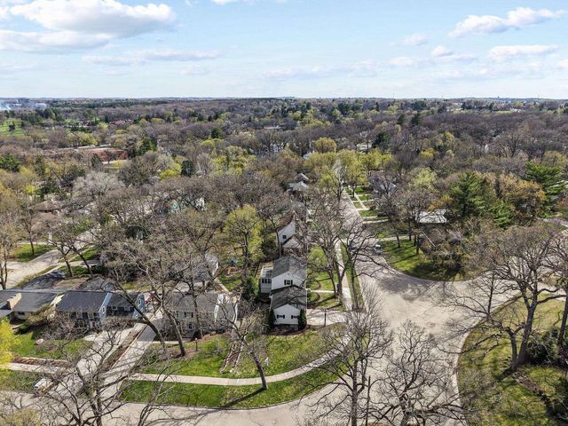 811 Hiawatha Drive, Madison, WI 53711