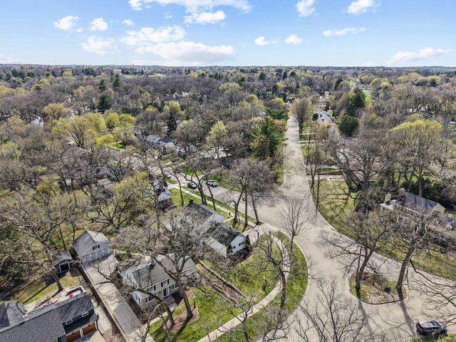 811 Hiawatha Drive, Madison, WI 53711
