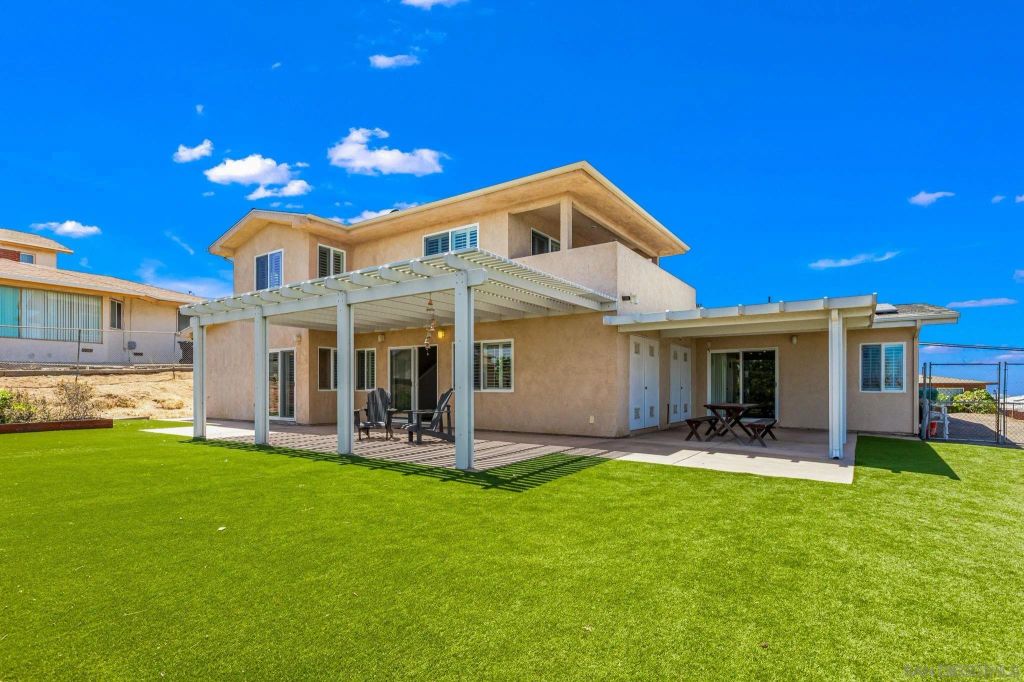 Image 1 of property listing at 5762 Alta Vista Ave, San Diego, CA 92114