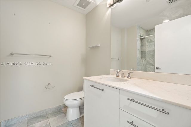 1050 Brickell Ave 1418, Miami, FL 33131