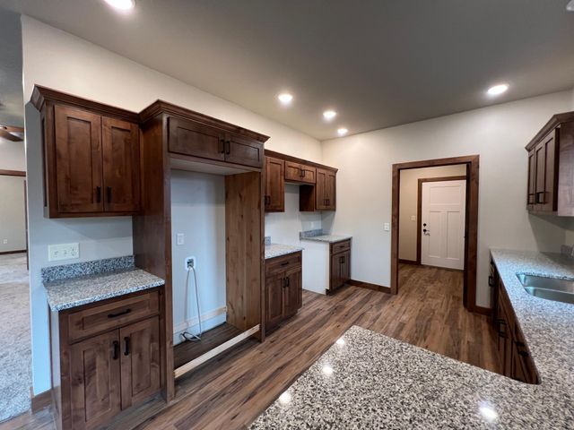 16906 Piper Lane, Brainerd, MN 56401