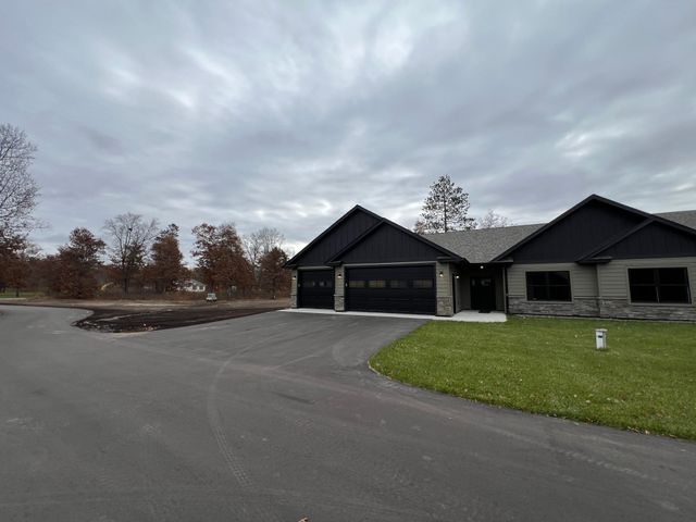 16906 Piper Lane, Brainerd, MN 56401