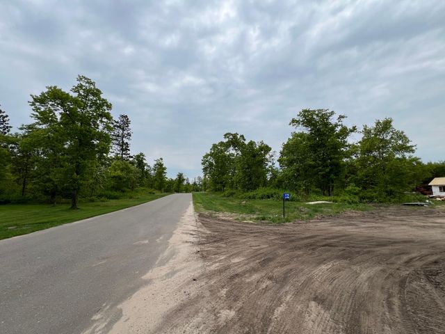 16906 Piper Lane, Brainerd, MN 56401