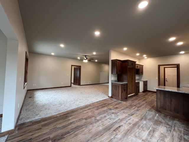 16906 Piper Lane, Brainerd, MN 56401