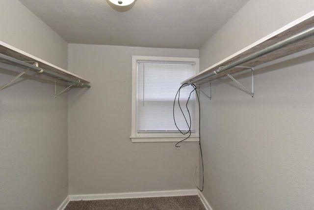 5060 N 61st STREET, Milwaukee, WI 53218