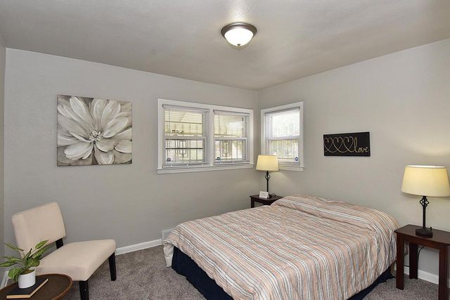 5060 N 61st STREET, Milwaukee, WI 53218
