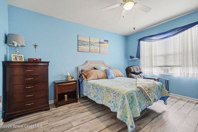 251 Guinevere Drive SW, Palm Bay, FL 32908