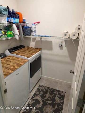 251 Guinevere Drive SW, Palm Bay, FL 32908