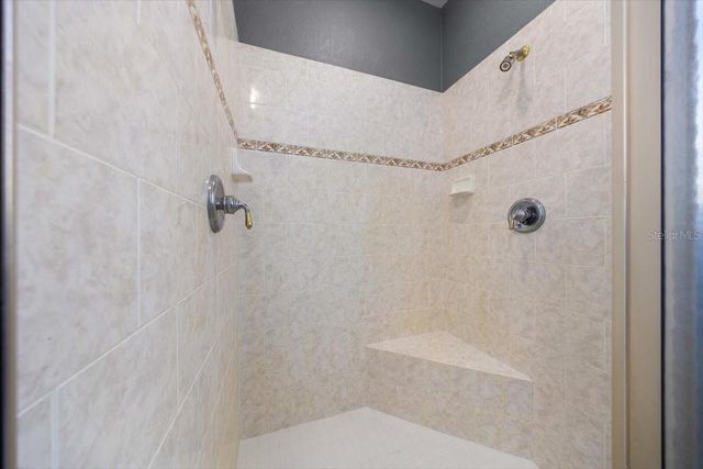 15104 COUNTY ROAD 48, Astatula, FL 34705