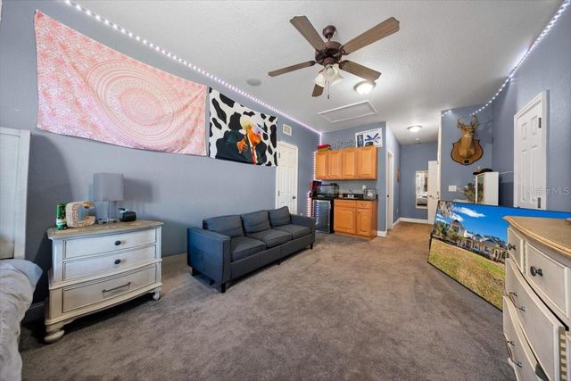 15104 COUNTY ROAD 48, Astatula, FL 34705