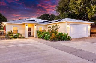 3332 Tahiti Dr, Corpus Christi, TX 78418