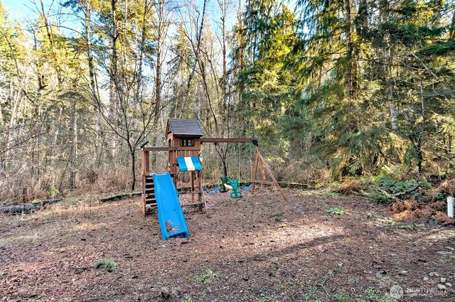 91 N Wigeon Place, Hoodsport, WA 98584