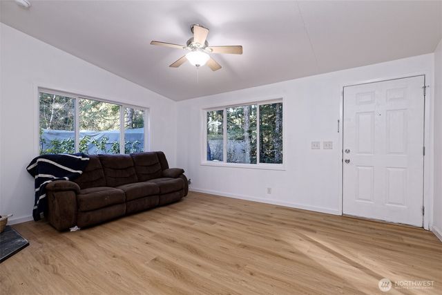 91 N Wigeon Place, Hoodsport, WA 98584