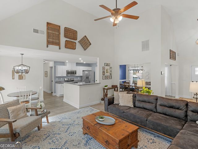 119 Mylee Cove, Barnesville, GA 30204