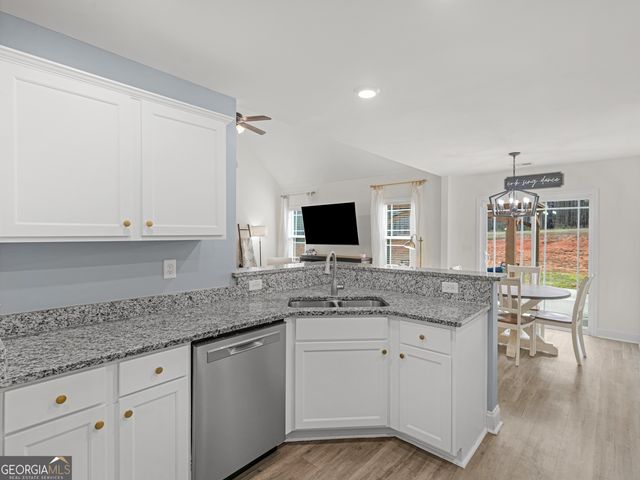 119 Mylee Cove, Barnesville, GA 30204