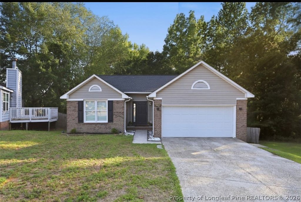 5923 Lively Court, Fayetteville, NC 28306