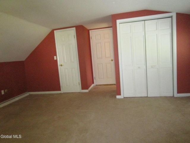 161 Willow Lane, Schenectady, NY 12302