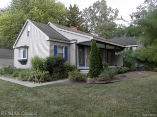 23754 Haynes Street, Farmington Hills, MI 48336