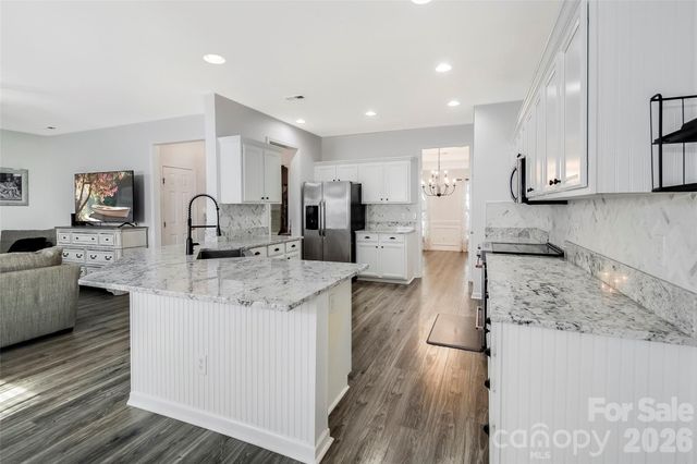 7818 Antique Circle, Waxhaw, NC 28173