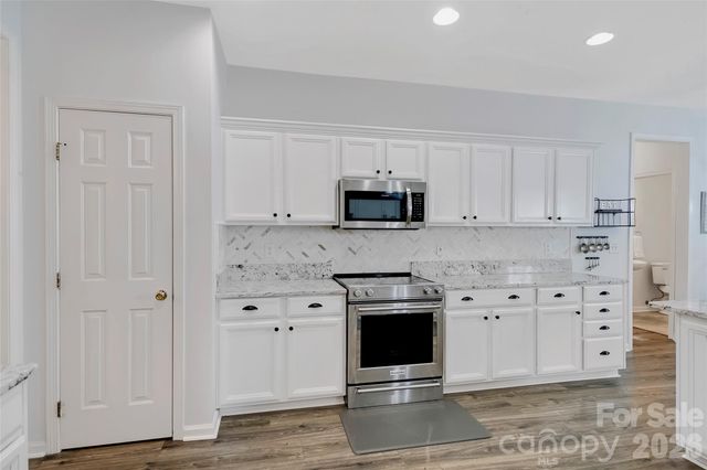 7818 Antique Circle, Waxhaw, NC 28173