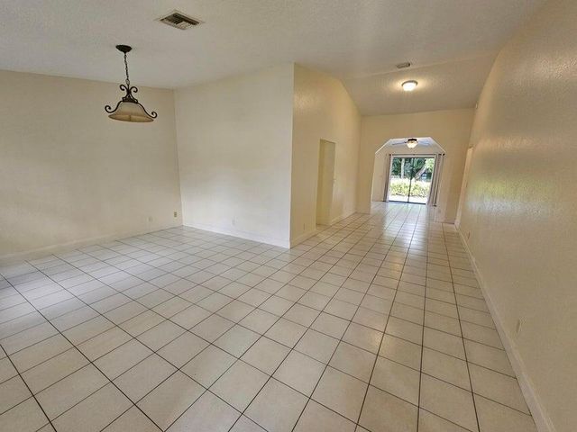 13835 N 49th St Street N, The Acreage, FL 33411