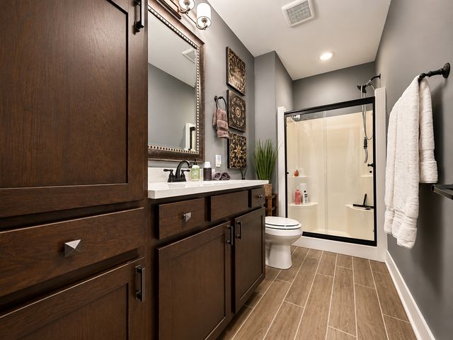 9125 Abram Drive, West Des Moines, IA 50266
