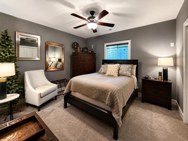 9125 Abram Drive, West Des Moines, IA 50266