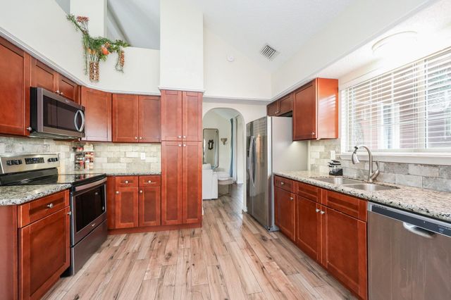 16015 Hidden Acres Drive, Houston, TX 77084