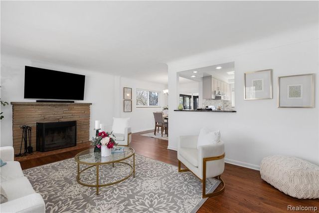 16115 Reedmere Avenue, Franklin, MI 48025