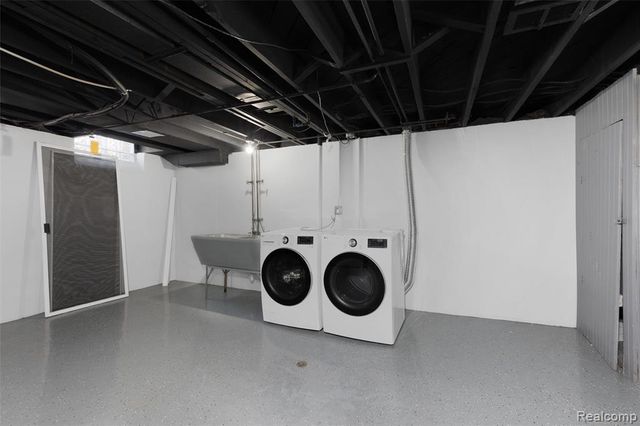 16115 Reedmere Avenue, Franklin, MI 48025