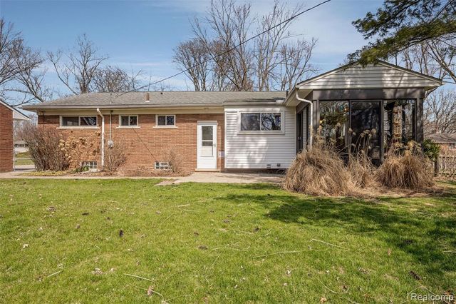 16115 Reedmere Avenue, Franklin, MI 48025