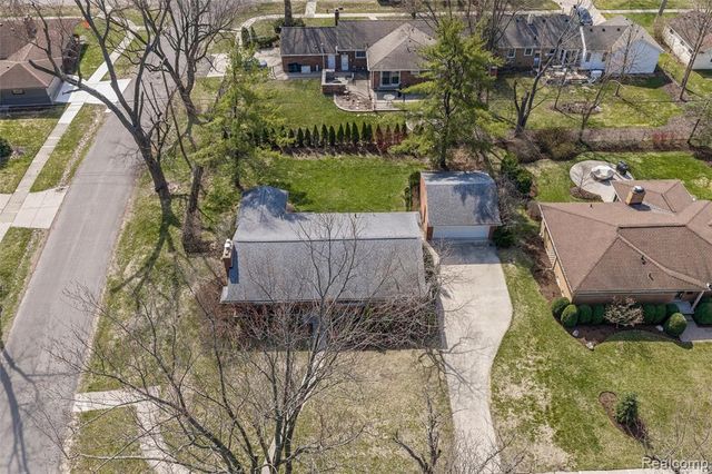 16115 Reedmere Avenue, Franklin, MI 48025