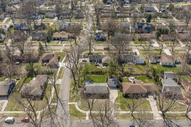 16115 Reedmere Avenue, Franklin, MI 48025