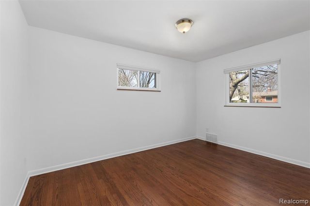 16115 Reedmere Avenue, Franklin, MI 48025