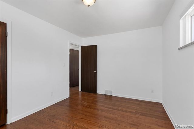 16115 Reedmere Avenue, Franklin, MI 48025