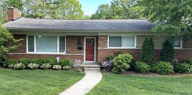 16115 Reedmere Avenue, Franklin, MI 48025