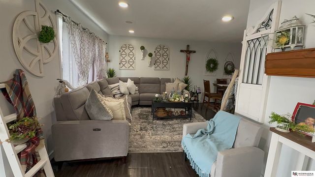124 Hunter Avenue, Council Bluffs, IA 51503