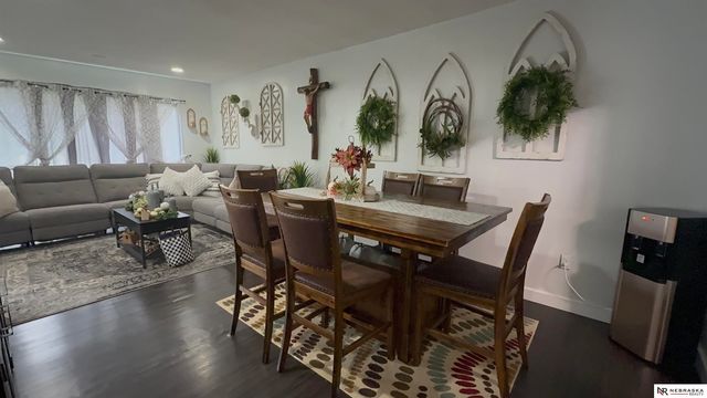 124 Hunter Avenue, Council Bluffs, IA 51503