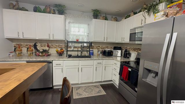 124 Hunter Avenue, Council Bluffs, IA 51503