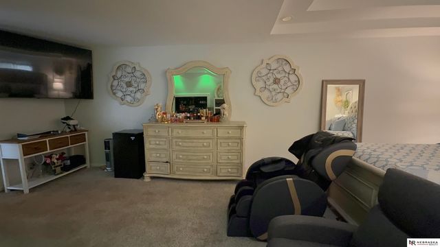 124 Hunter Avenue, Council Bluffs, IA 51503