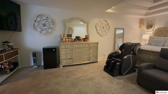 124 Hunter Avenue, Council Bluffs, IA 51503