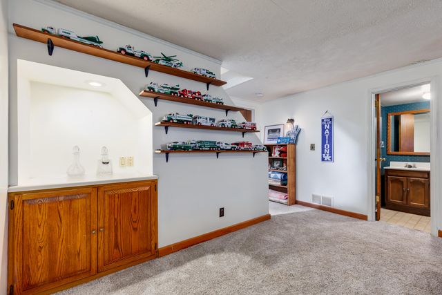 475 Glenview Court, Edgewood, KY 41017