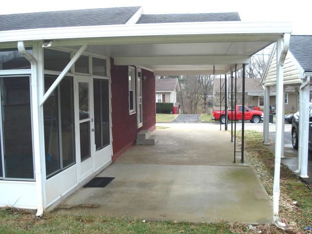 404 Broadway Avenue, Cynthiana, KY 41031