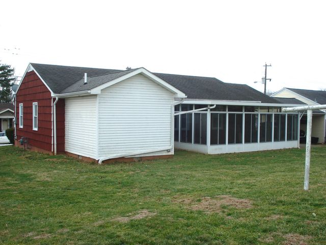 404 Broadway Avenue, Cynthiana, KY 41031