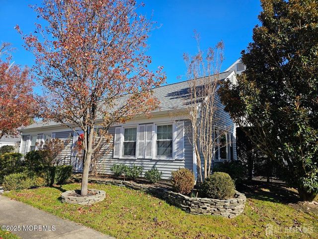 663 Yorktown Lane 663C, Monroe, NJ 08831
