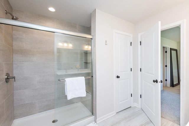 310 Paradise COURT, Hartland, WI 53029