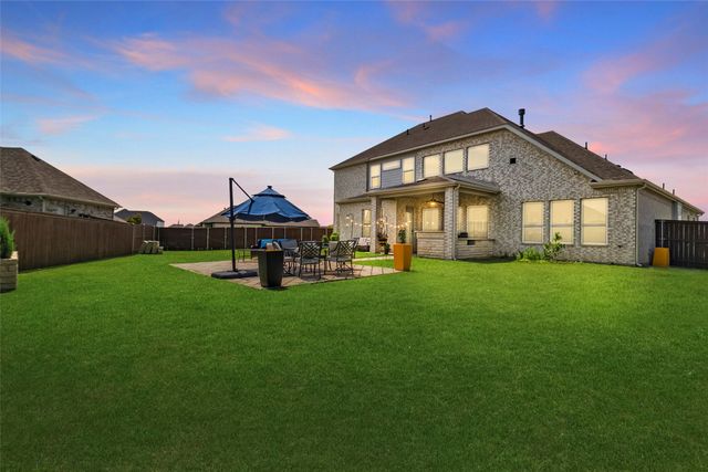 745 Lemmon Lane, Forney, TX 75126